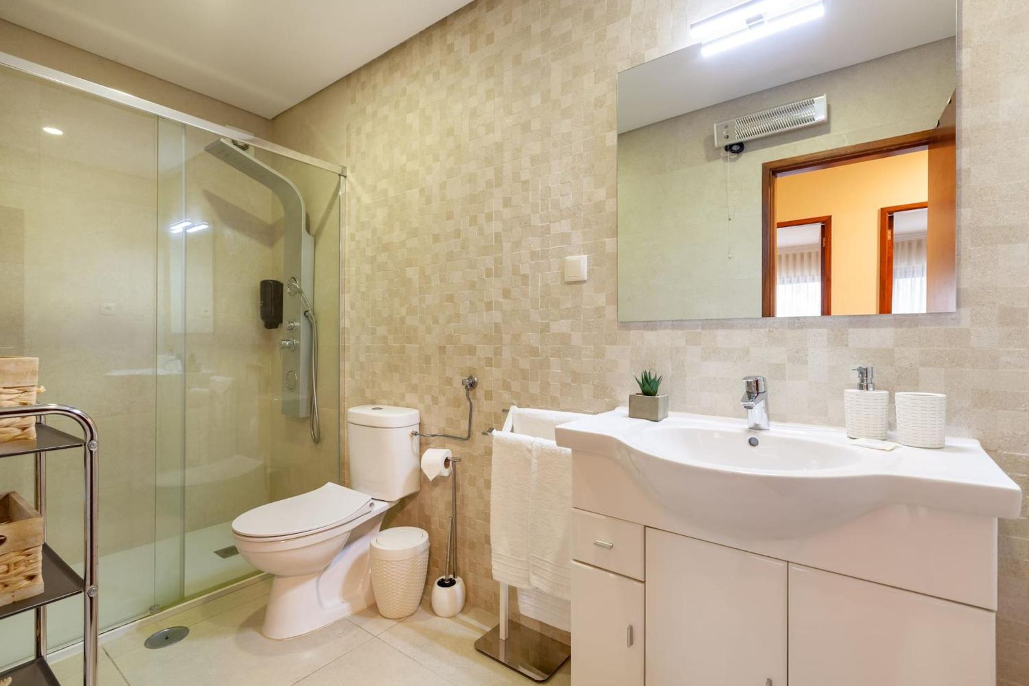Apartamento Hibiscos - Minho'S Guest Μπράγκα Εξωτερικό φωτογραφία