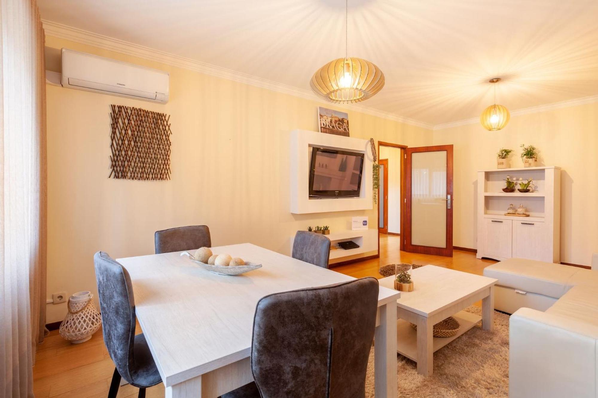 Apartamento Hibiscos - Minho'S Guest Μπράγκα Εξωτερικό φωτογραφία